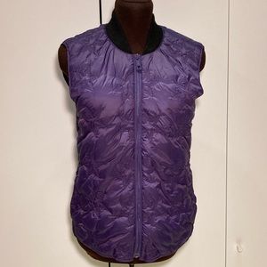 Jocelyn down vest stars pattern purple small